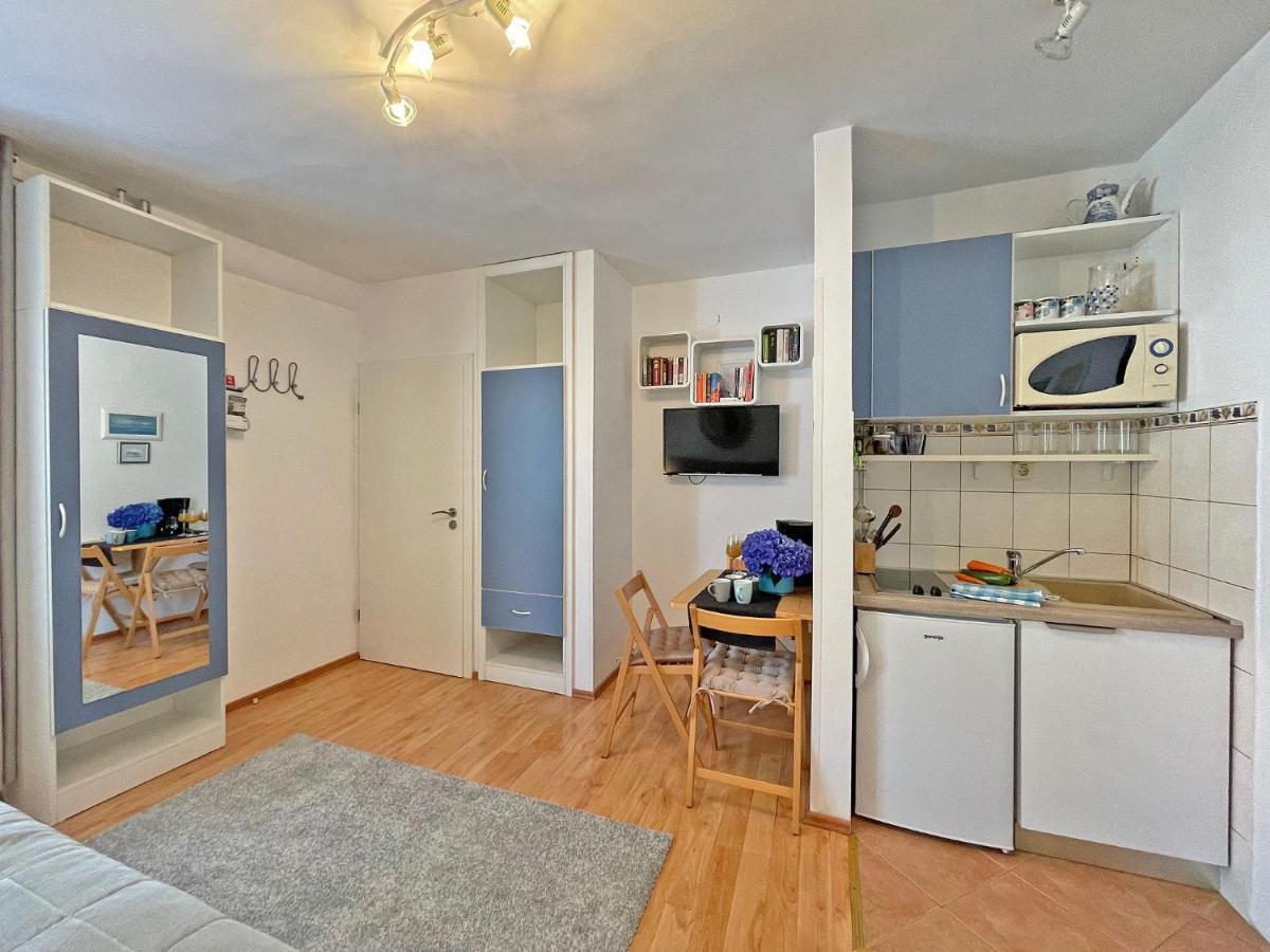 Studio Apartments Andrijana Млини Екстериор снимка