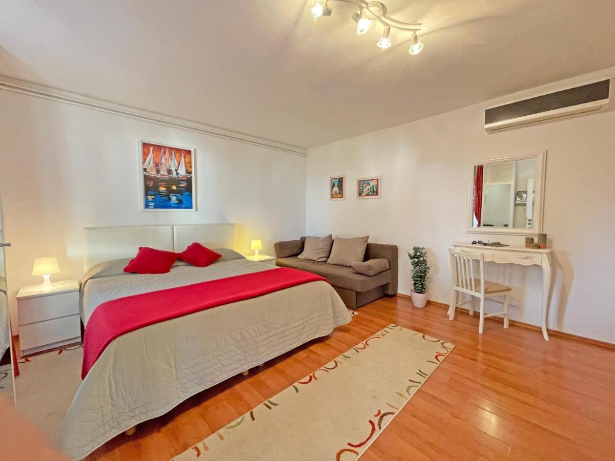 Studio Apartments Andrijana Млини Екстериор снимка