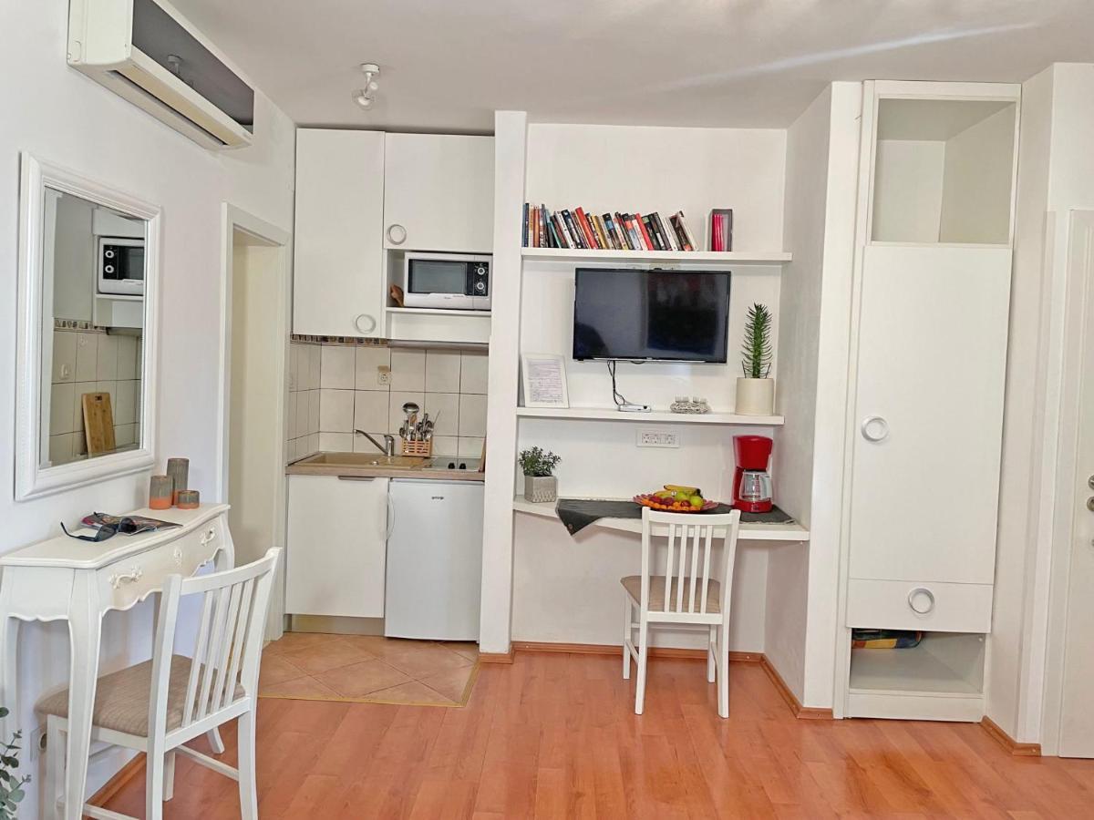 Studio Apartments Andrijana Млини Екстериор снимка